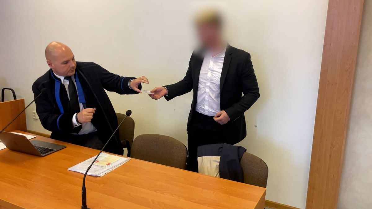 Mladík z Plzeňska dostal pět let za znásilnění školačky. Neprojevil žádnou lítost, vmetl mu soud